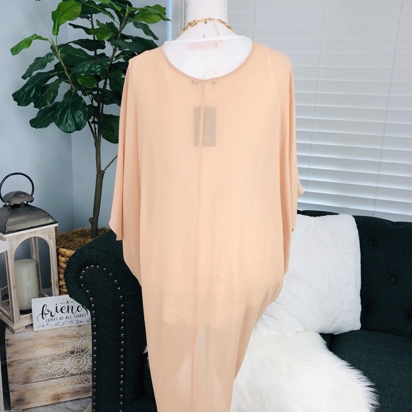 BRAND NEW WITH TAG LOOSE KIMONO - Picture 3 of 3